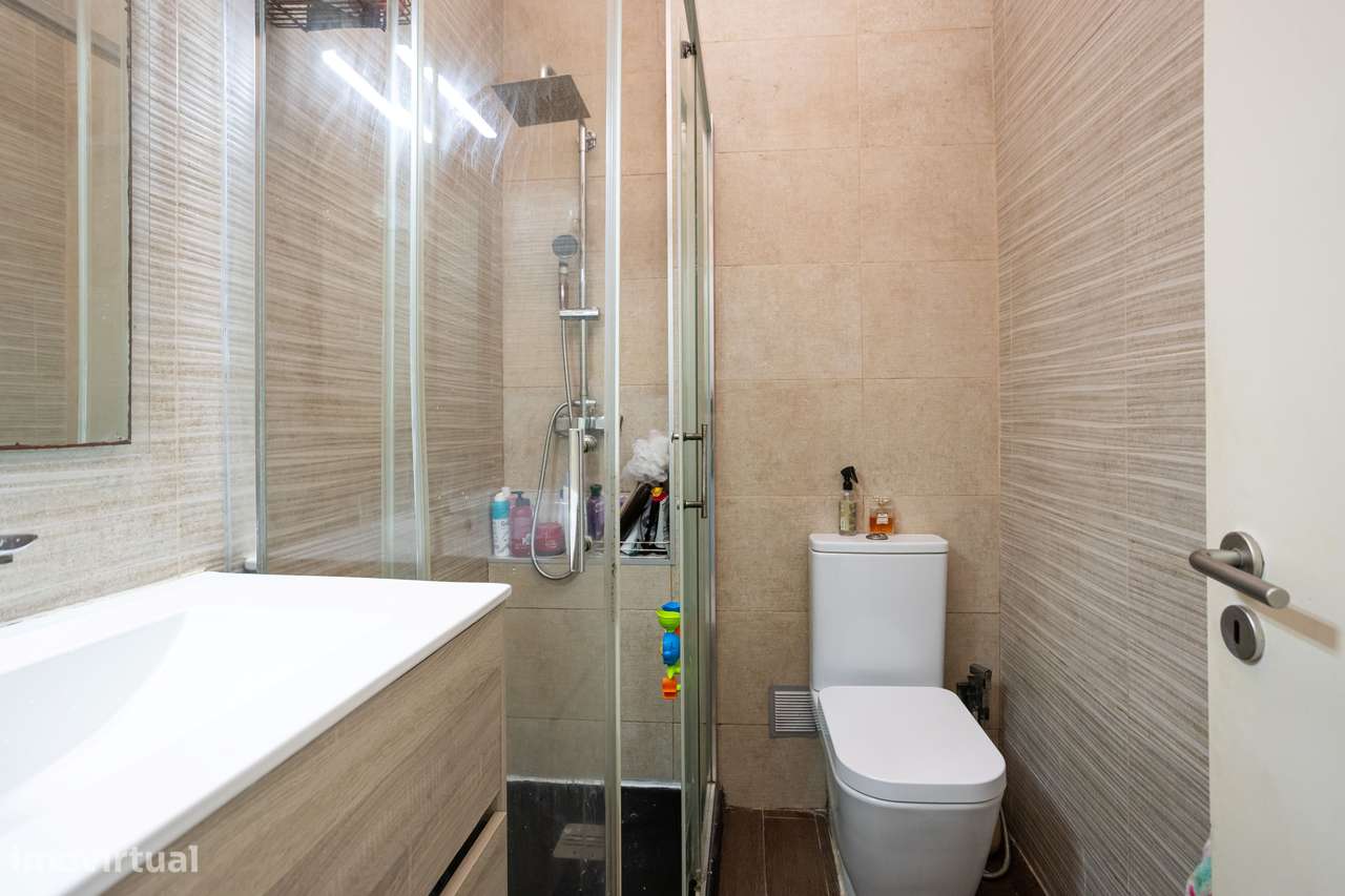 Apartamento T1 Remodelado-21