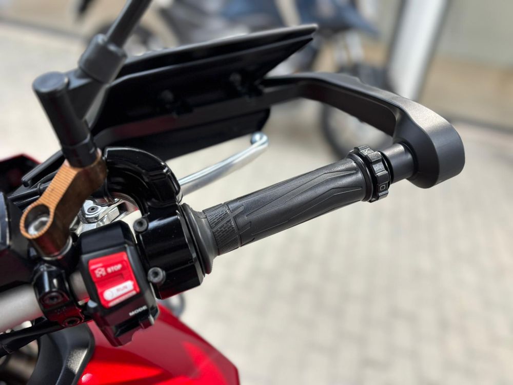 Yamaha Tracer