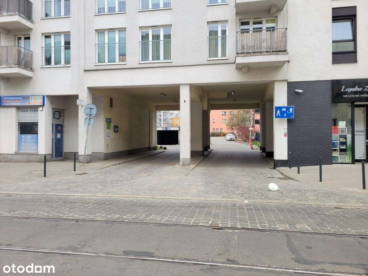 Miejsce Postojowe 18 m²  I Wrocław Centrum-4