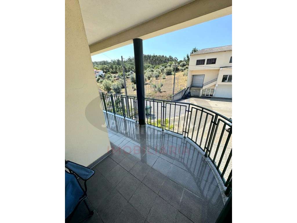 MORADIA T6 VENDA COM ESPAÇO COMERCIAL E RESIDENCIAL , A 10 MINUTOS ...-13