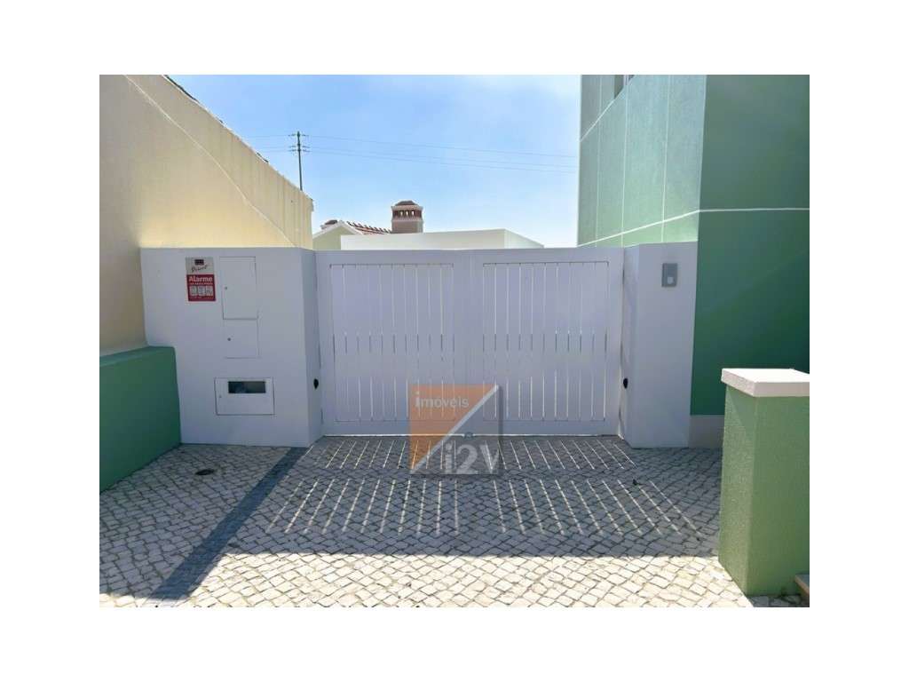 Moradia T3+1 Renovada - Memória Leiria - Grande imagem: 4/46