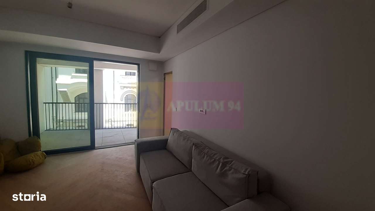 Studio Ultracentral 2025 - Imagine principală: 4/20