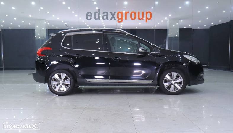 Peugeot 2008 1.6 e-HDi Allure 2-Tronic - 2