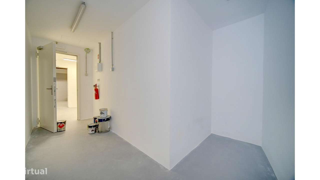 T2 com Garagem e Varandas-29