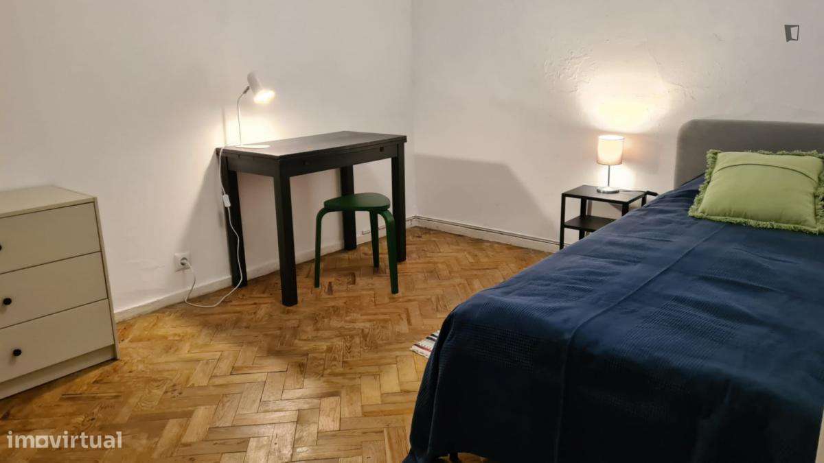 Quarto - localizado em Carcavelos Lisbon - Grande imagem: 5/10