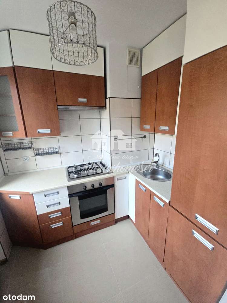 Niskie piętro. Niskie opłaty. Mieszkanie 2 pokojowe z balkonem - Pełny obrazek: 5/9