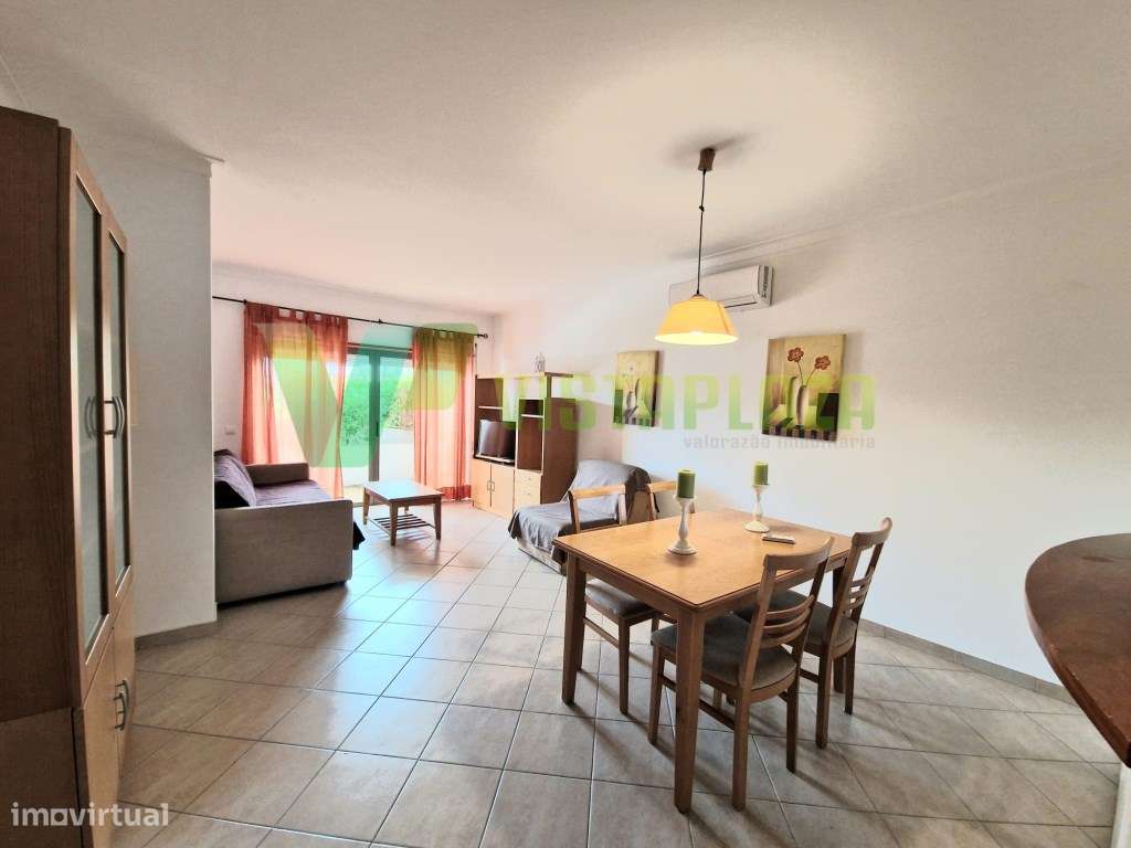 T1 Praia da Rocha com Estacionamento e Piscina para Arrendamento An... - Grande imagem: 4/17