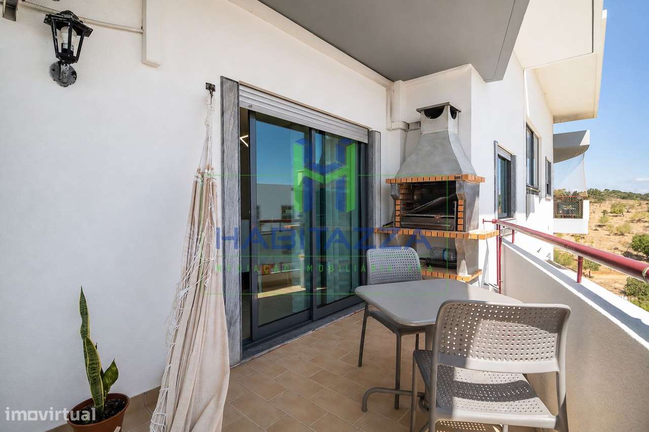Apartamento T3 Topfloor para venda, em Lagos-4