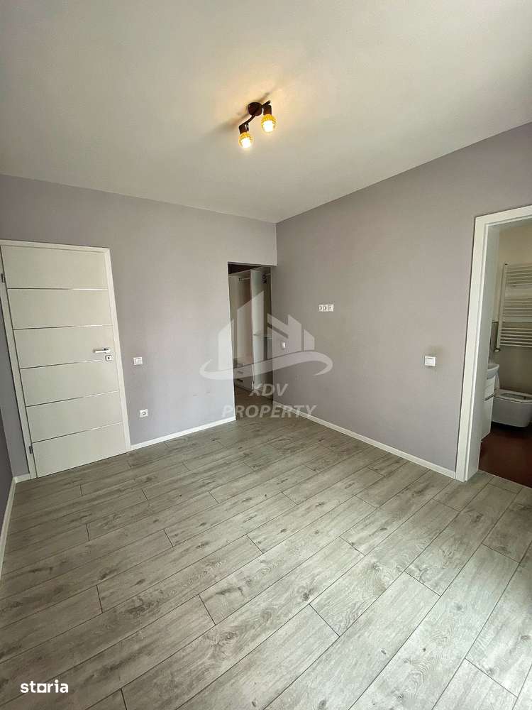 Apartament 4 camere decomandate , 2 bai, 2 balcoane,  90mpu, Sibiu-9