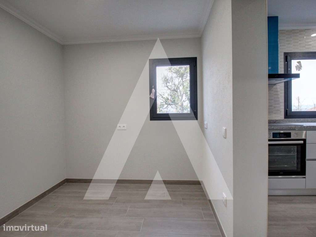 Moradia T2 na Amoreira do Repolão-14