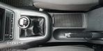 Volkswagen Golf Plus 1.6 TDI Highline - 23