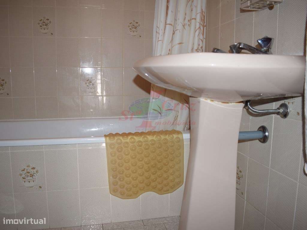 Apartamento T4 - Santa Clara-27