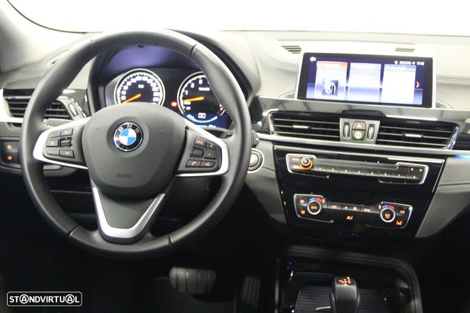 BMW X2 25 e xDrive Advantage - 8