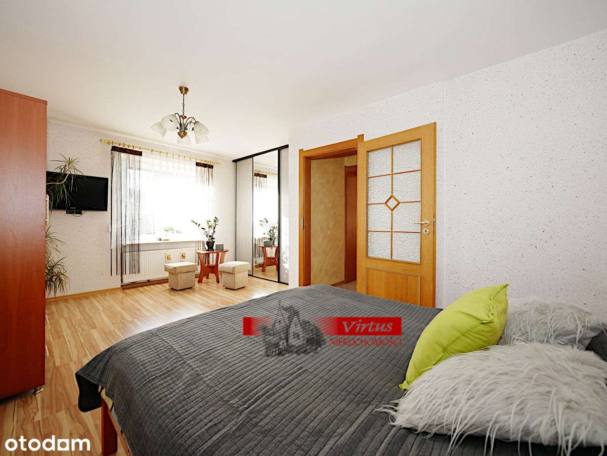 dome przy ścianie lasu-4