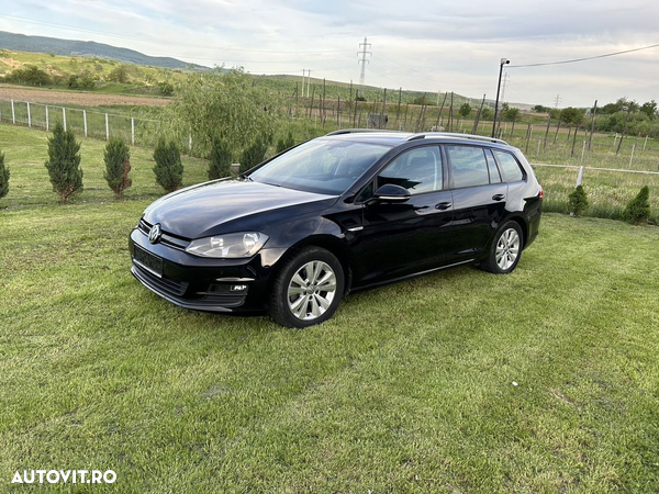 Volkswagen Golf 1.6 TDI BlueMotion Technology Trendline - 4