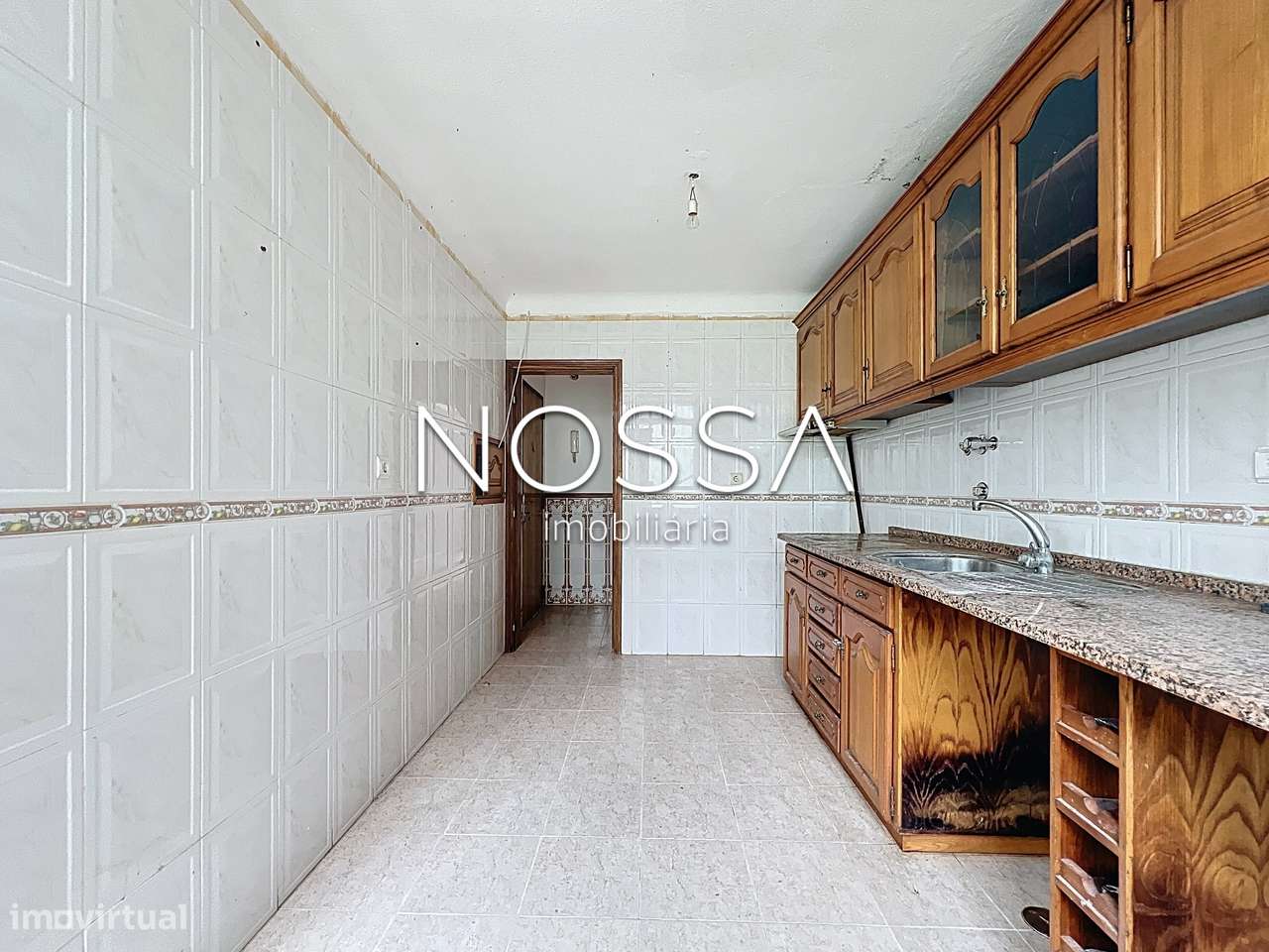 Apartamento T2 para remodelação | Benfica – Lisboa - Grande imagem: 4/25