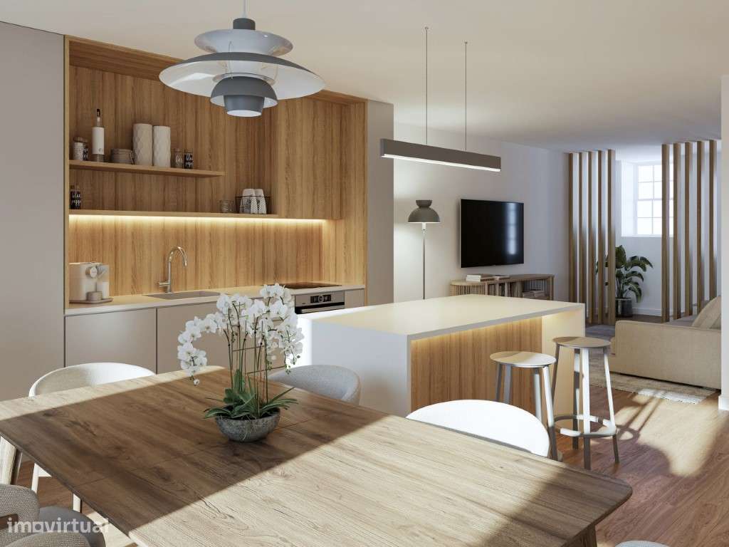 Apartamento T2, varanda, a minutos da Avenida Liberdade-8