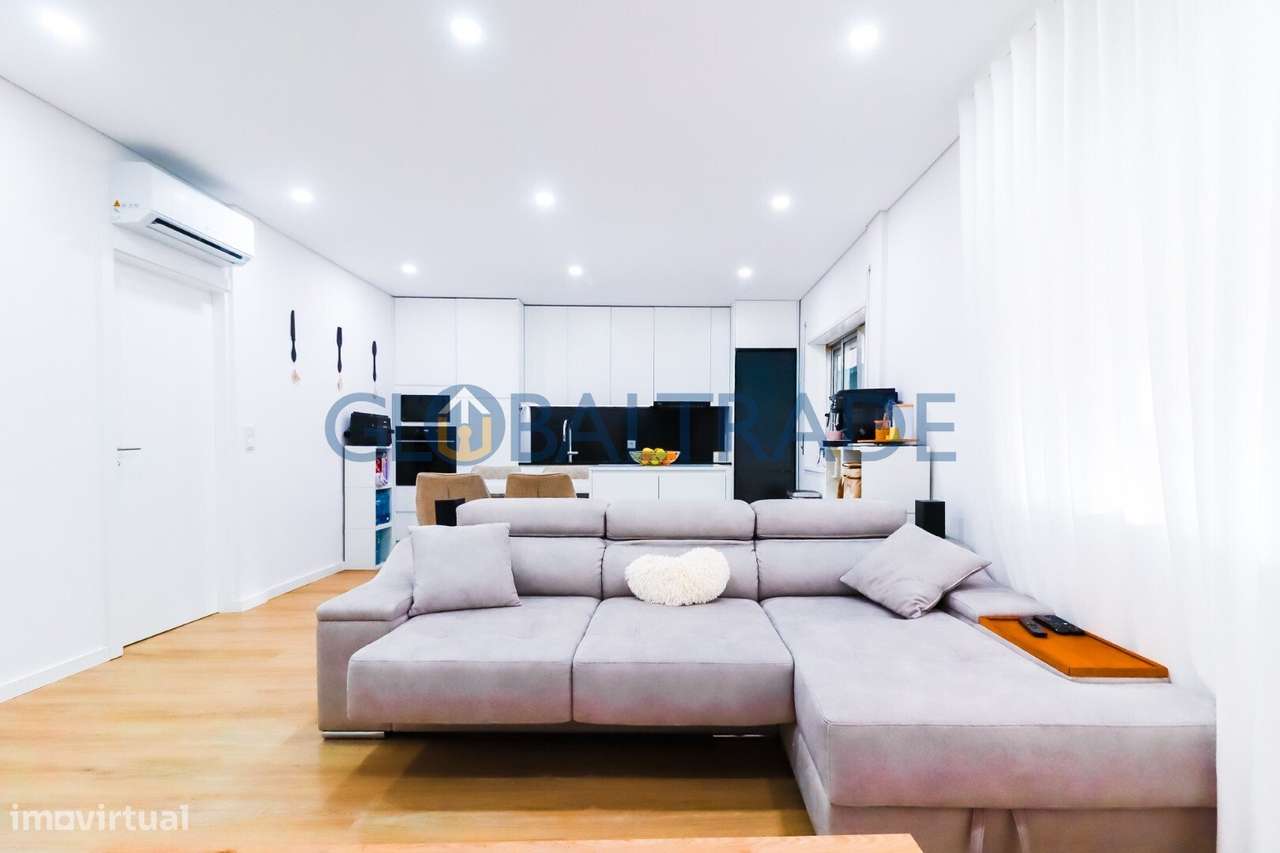 Andar Moradia T3 Renovado & Equipada – Baguim do Monte - Grande imagem: 3/54