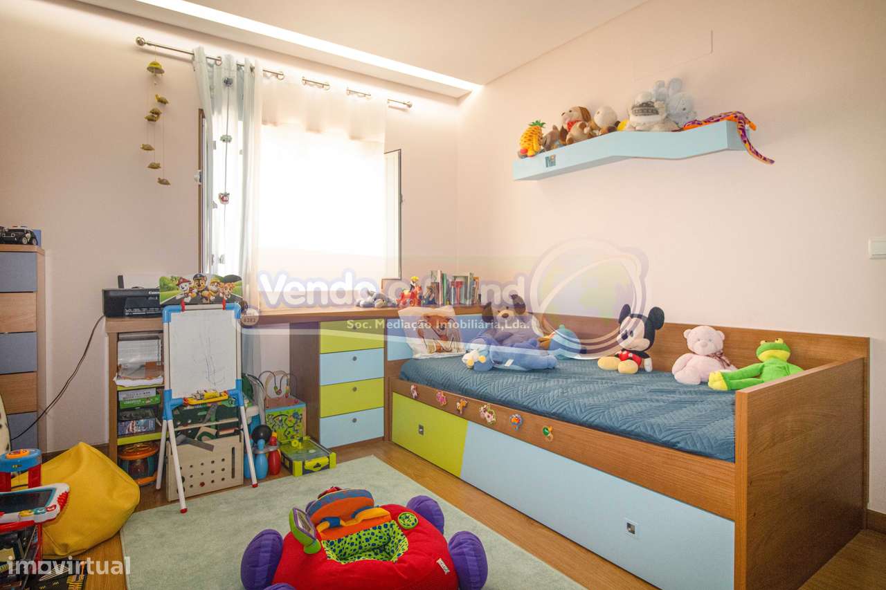 Moradia T3+1 em Foros de Salvaterra (F837)-40