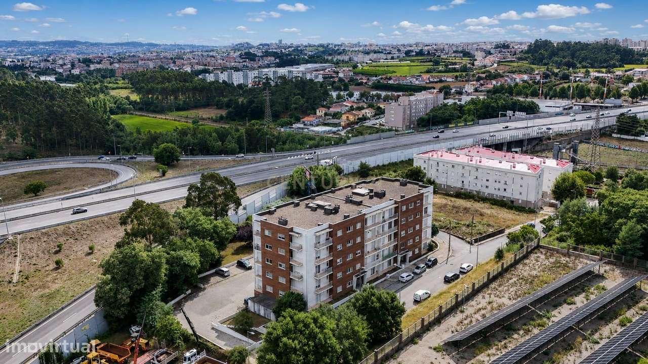 T2 EM ERMESINDE — 106 m², ÁREAS EXTRAORDINÁRIAS E QUALIDADE IMPECÁVEL-29