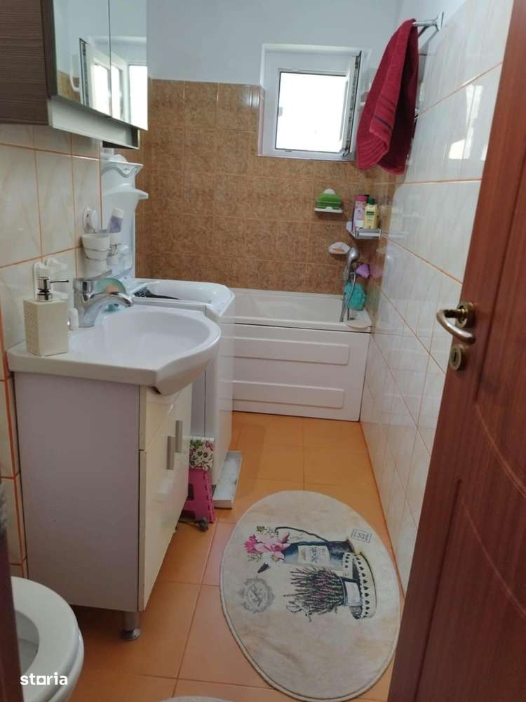 Apartament de 2 camere zona RACADAU,str Muresului, - Imagine principală: 4/8