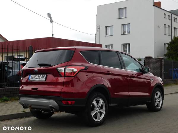 Ford Kuga 2.0 TDCi 2x4 Business Edition - 4