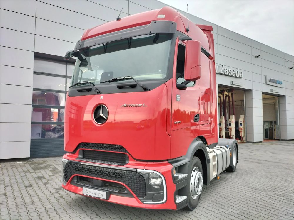 Mercedes-Benz Actros 2025
