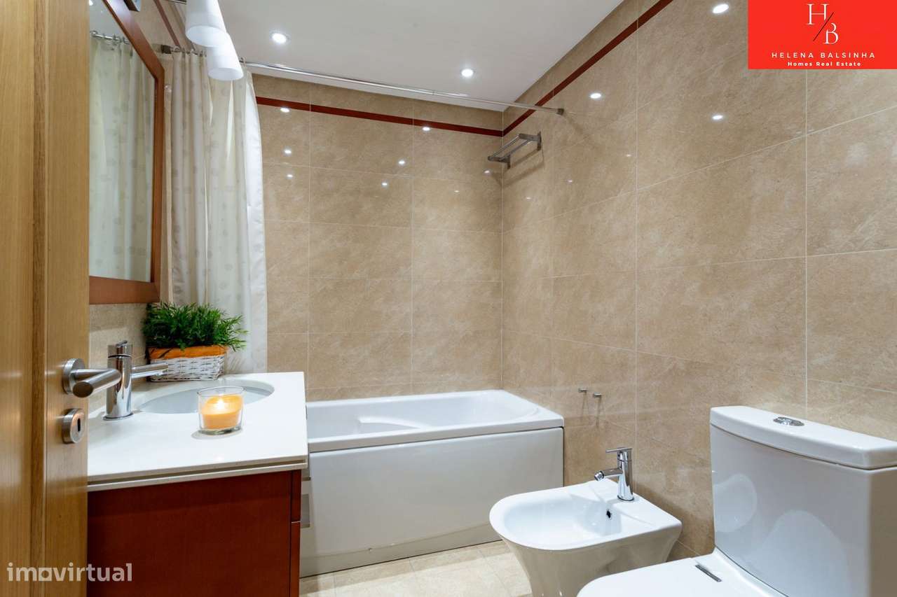 Excelente Apartamento T2 com 3 Parqueamentos nas Colinas do Cruzeiro-7