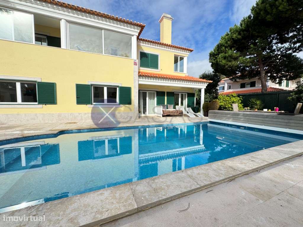 single-family residential building, with a T6 layout, comprising gr...-4