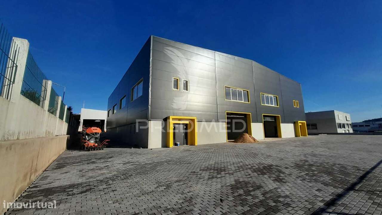 Vender armazém c/ logradouro Loures MARL proximo Aeroporto - Grande imagem: 2/22