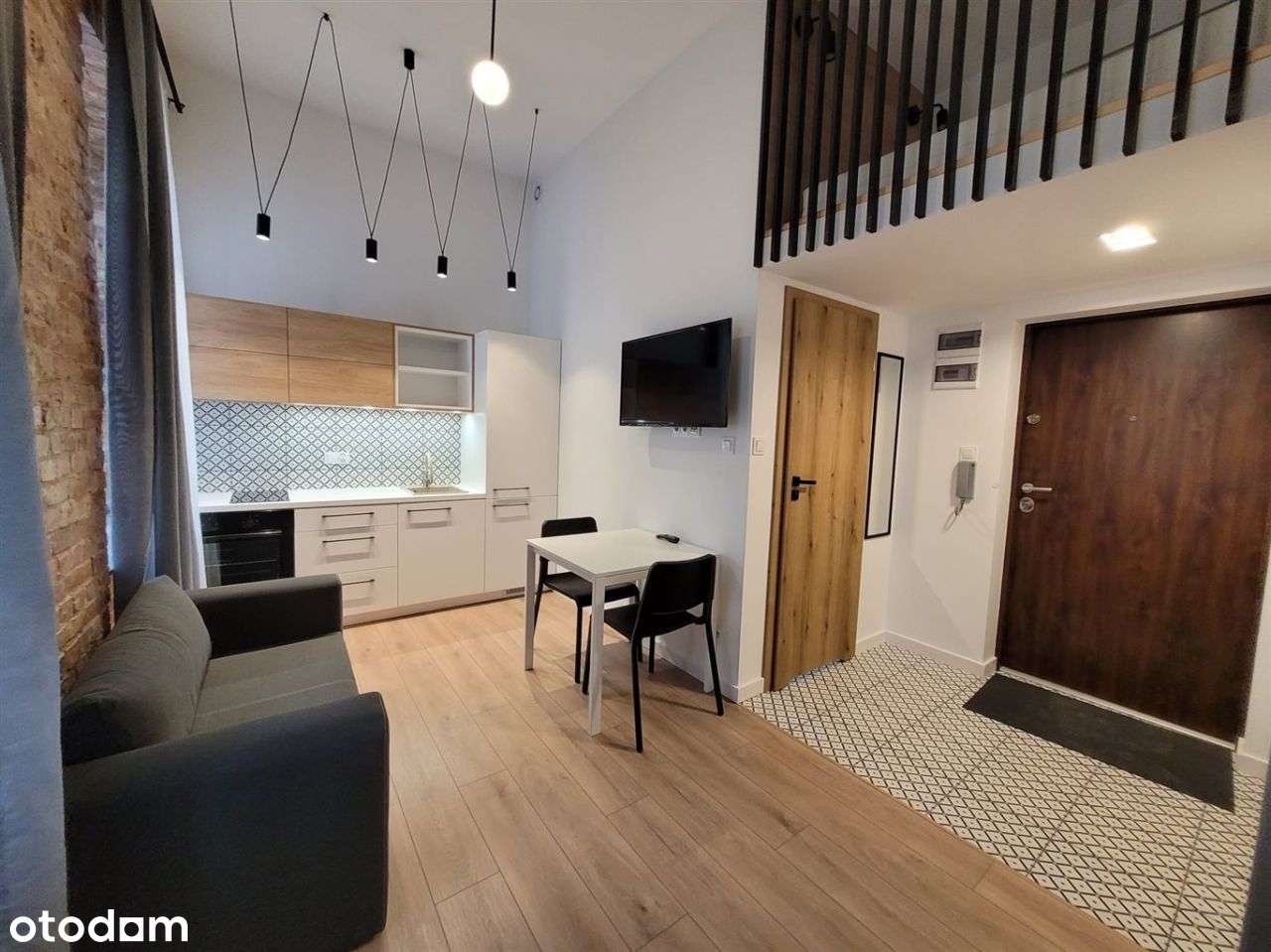 Centrum Z Antresolą - Pełny obrazek: 3/6