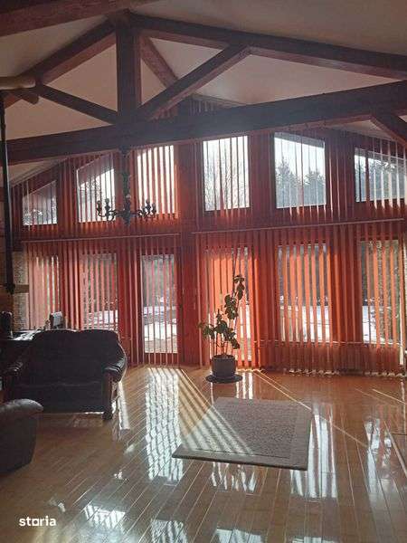 Vand  vila P + 1 in Campulung Moldovenesc - Imagine principală: 5/8