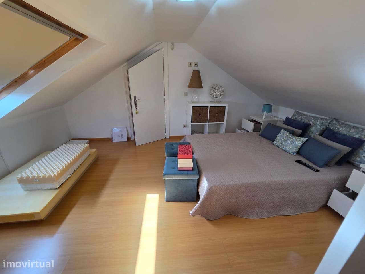 Moradia T2+1 com Anexo Independente, Jardim e Garagem – Rinchoa-38