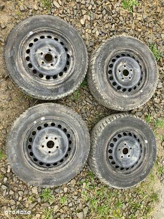 Koła zimowe 5x112 195/65 R15 KUMHO Komplet Skoda Octavia 2 II Golf - 1