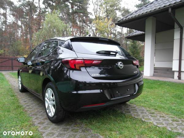 Opel Astra 1.0 Turbo Start/Stop Dynamic - 11