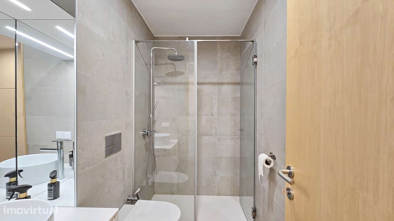 Apartamento semi-novo duplex com 2 quartos em Aveiro-13