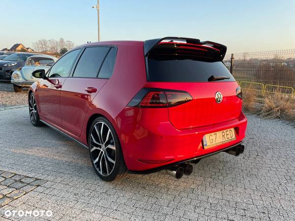 Volkswagen Golf VII 2.0 TDI BMT GTD DSG - 9