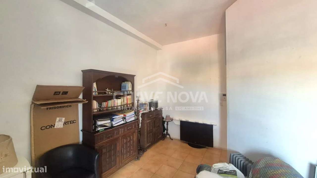 T0 em Santa Marinha (Candal)-3