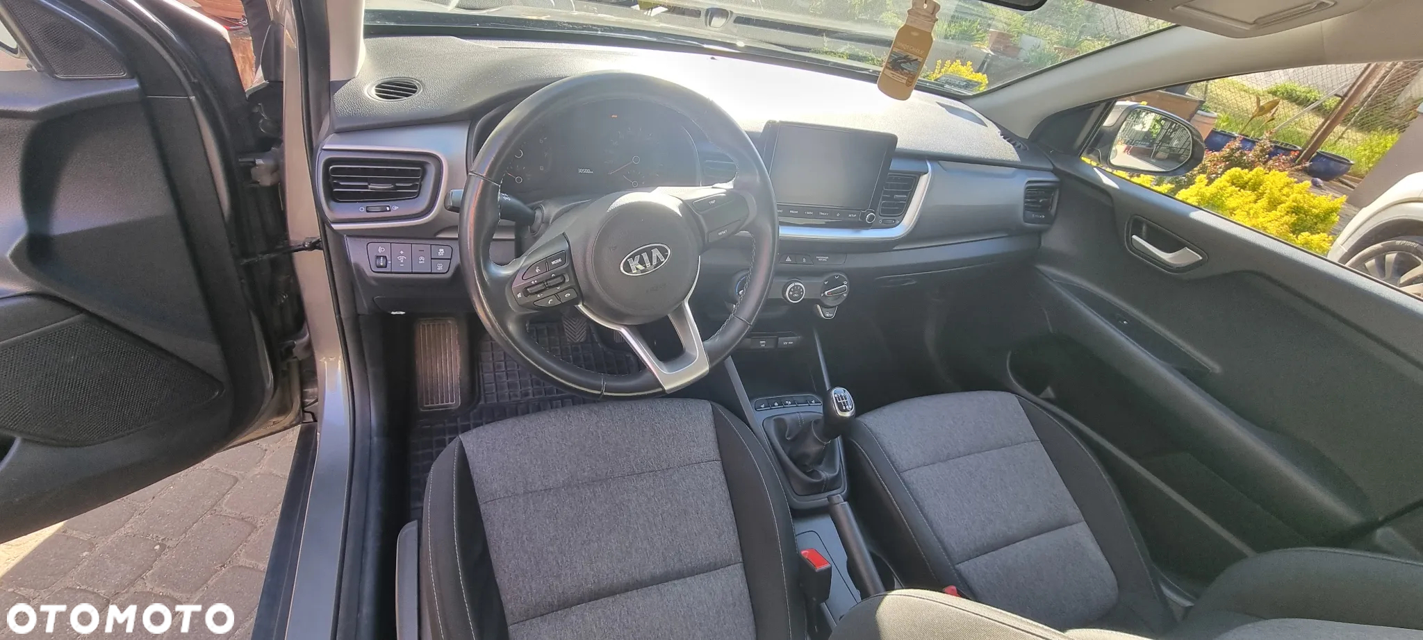 Kia Stonic 1.0 T-GDI M - 11