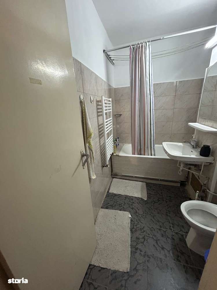 Gheorghe Lazar-Piata700 2 camere-Centrală Proprie, Clima - Imagine principală: 5/8