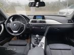 BMW 318 d Touring xDrive - 13