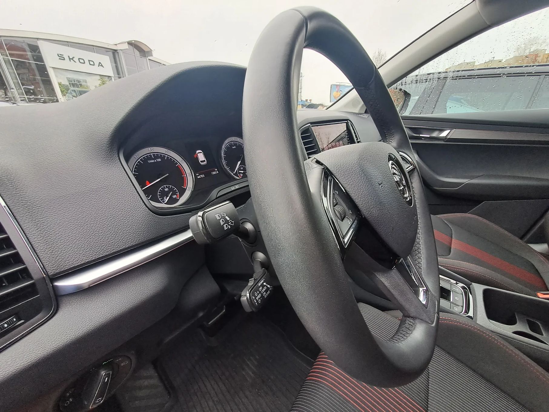 SKODA KAROQ Hak Dynamic Comfort VarioFlex DSG 1 właściciel Salon PL ASO