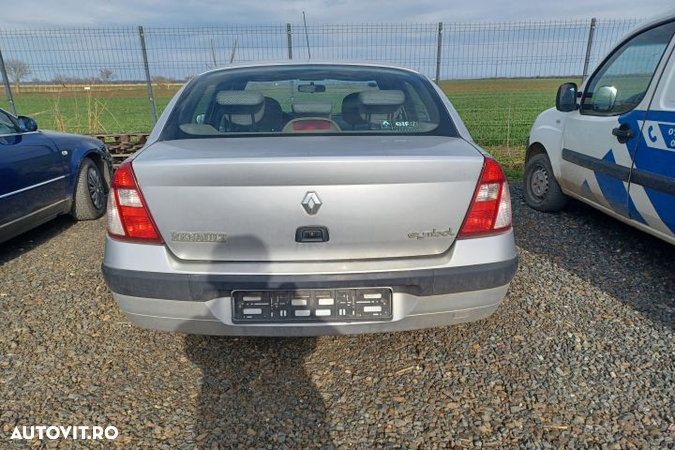 Punte spate Renault Symbol 1 (facelift)  [din 2002 pana  2006] seria Sedan 1.4 AT (75 hp) - 4