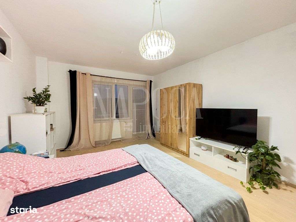 Apartament 3 camere de vanzare in Baciu - Imagine principală: 2/6