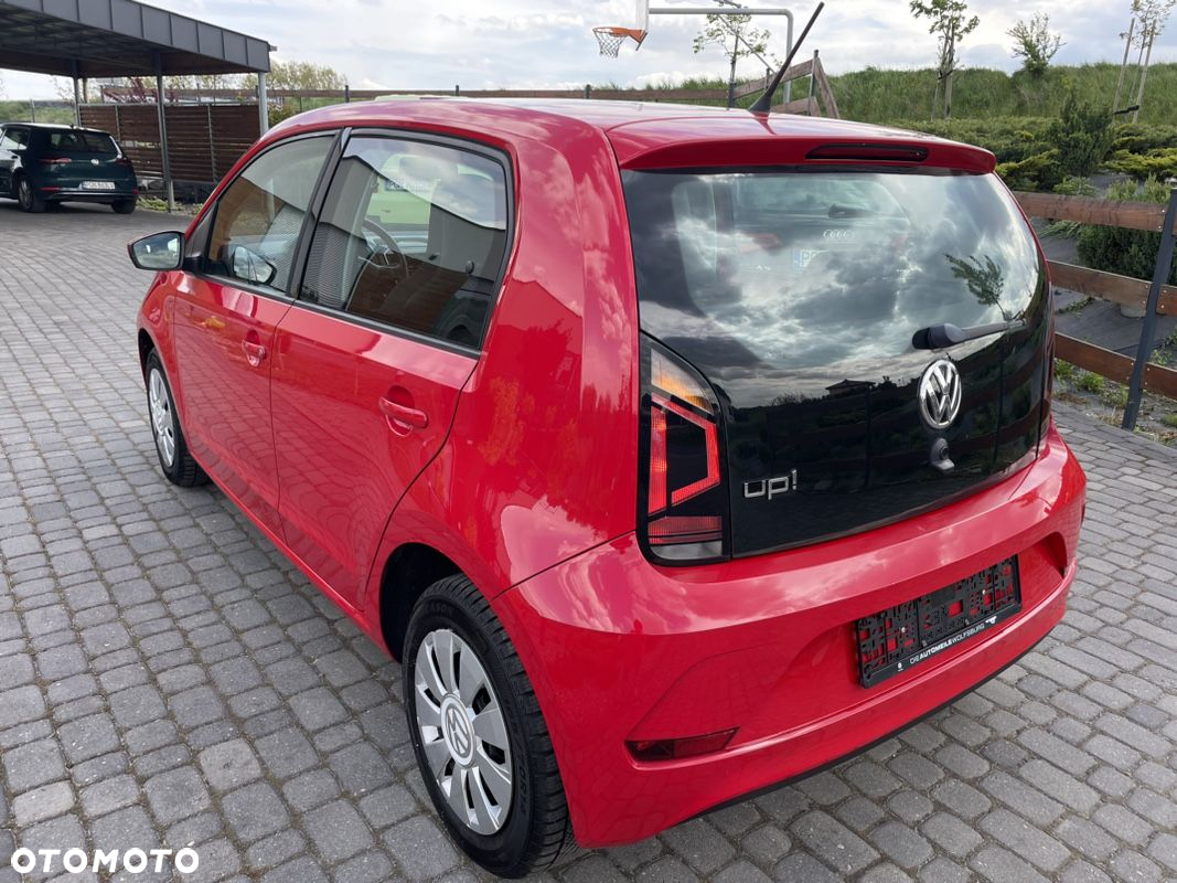 Volkswagen up! (BlueMotion Technology) move - 6