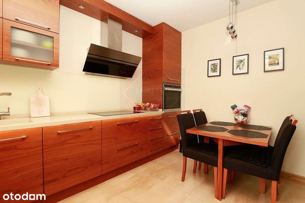 Dom z widokiem na zieleń przy metrze Natolin-9