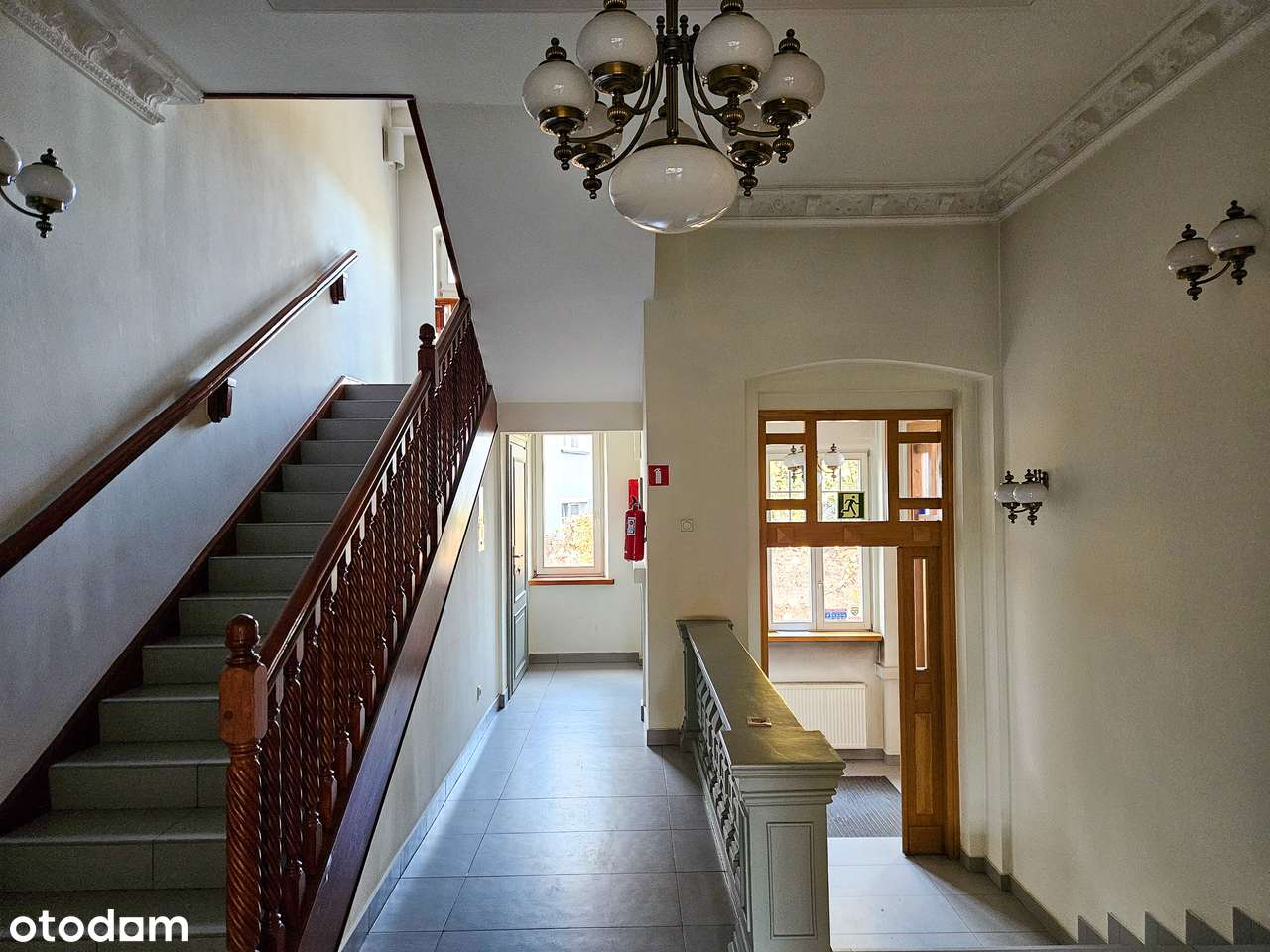 Zabytkowa willa biurowo-usługowa 509 m² w centrum Rybnika blisko Rynku-6