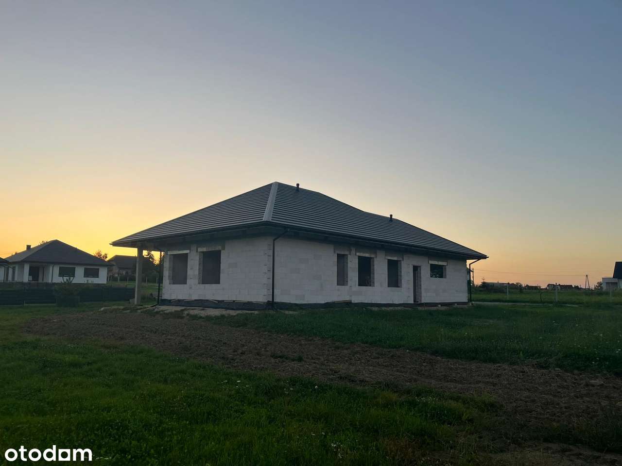 Nowo wybudowany dom w atrakcyjnej cenie - Pełny obrazek: 5/10