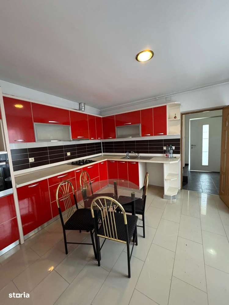 Vand casa in Roman - Imagine principală: 5/12