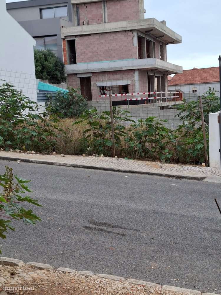 Terreno Urbano com Projeto Aprovado: Crie a Casa dos Seus Sonhos num A - Grande imagem: 4/4